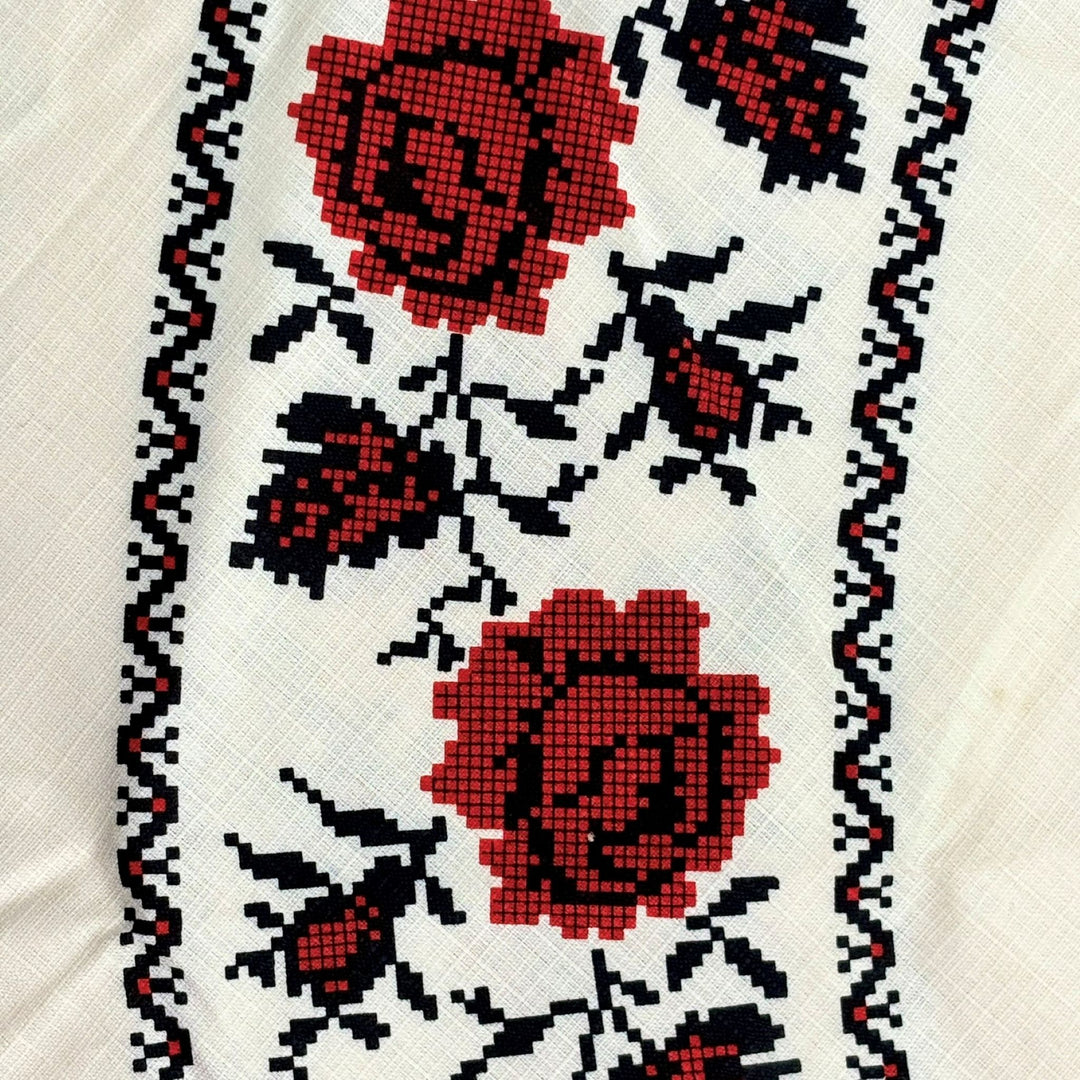 Round tablecloth