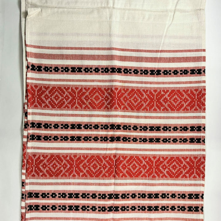 Embroidered table runner