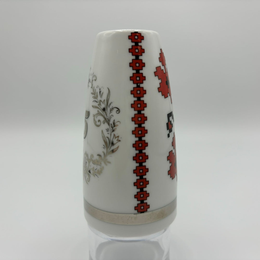 Salt and pepper shakers-25th anniversary set
