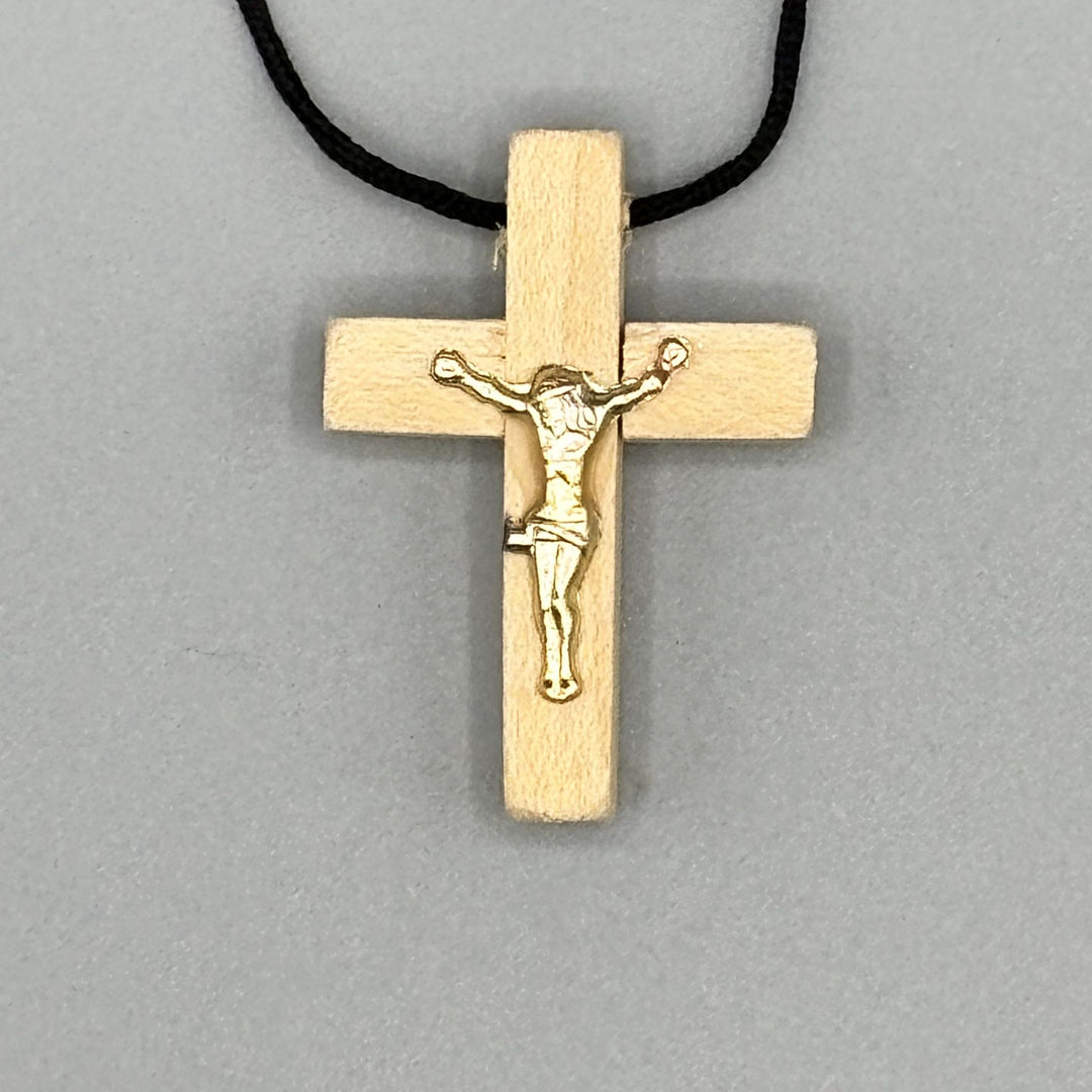 String Necklace with Cross